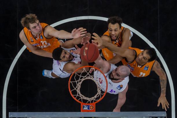 而球队又需 而球队又需