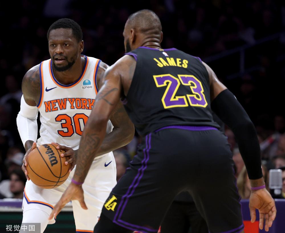 鲜明对比 鲜明对比