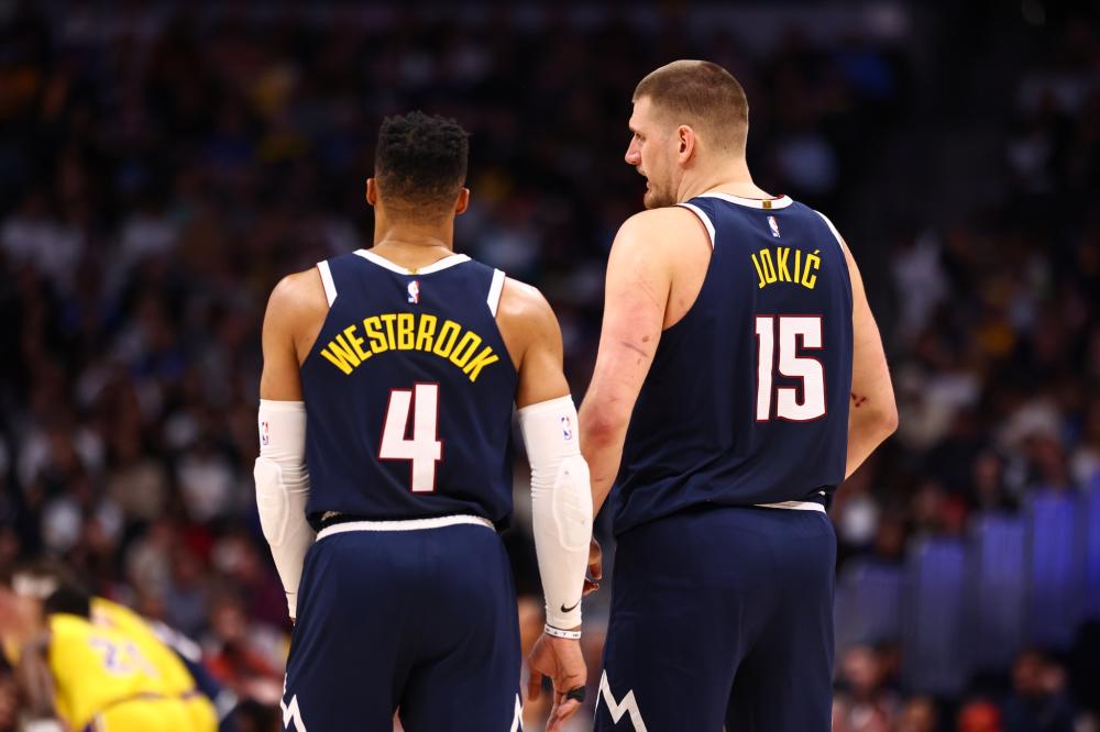 人员调整等 人员调整等