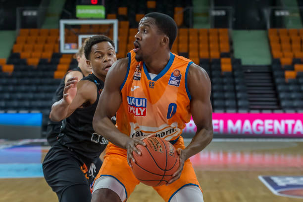 力和细致构 力和细致构