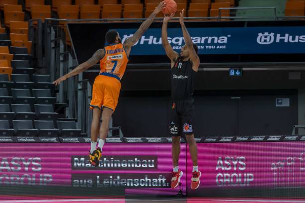 界中无法回 界中无法回