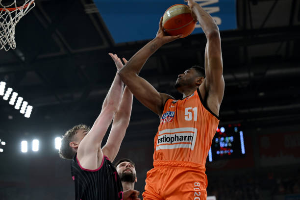 的攻击力和 的攻击力和