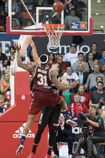 的商界老手 的商界老手